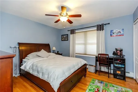 25 Lincoln Drive Johnston RI 02919