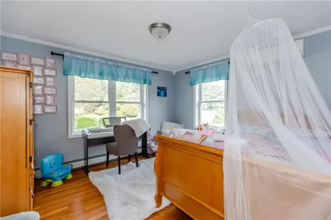 25 Lincoln Drive Johnston RI 02919