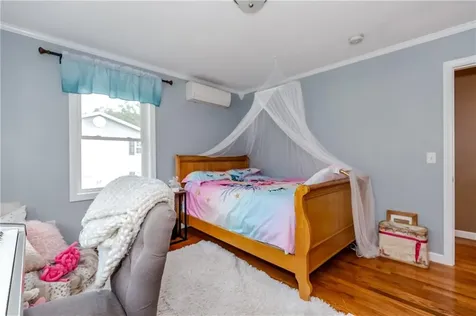 25 Lincoln Drive Johnston RI 02919