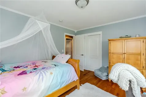 25 Lincoln Drive Johnston RI 02919