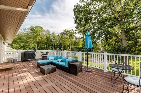 25 Lincoln Drive Johnston RI 02919