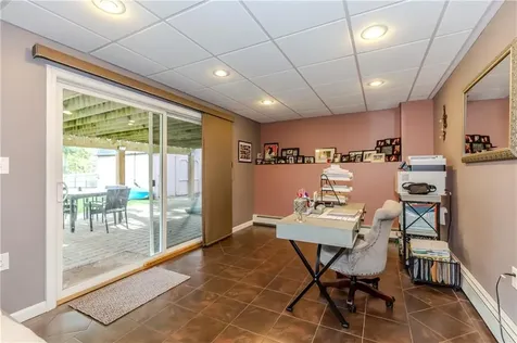 25 Lincoln Drive Johnston RI 02919