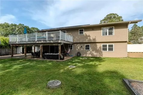 25 Lincoln Drive Johnston RI 02919