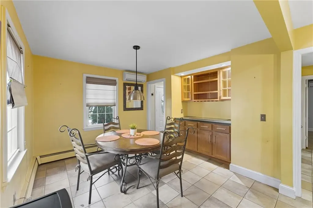 53 School Street Johnston RI 02919