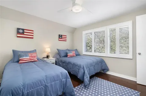 6 Pendleton Place Narragansett RI 02882