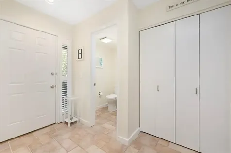 6 Pendleton Place Narragansett RI 02882