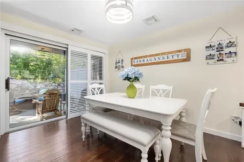 6 Pendleton Place Narragansett RI 02882