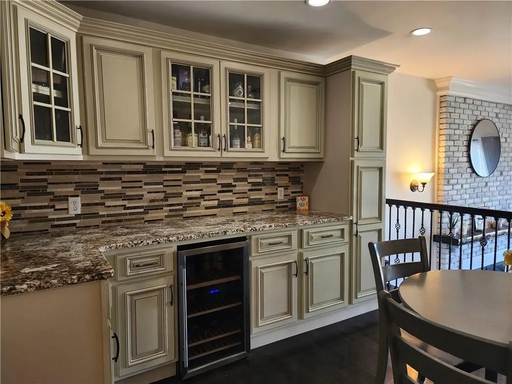 180 Elena Street Cranston RI 02920