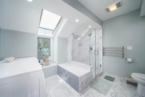 152 Crompton Avenue East Greenwich RI 02818