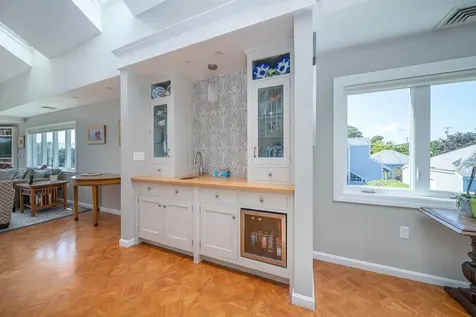 152 Crompton Avenue East Greenwich RI 02818