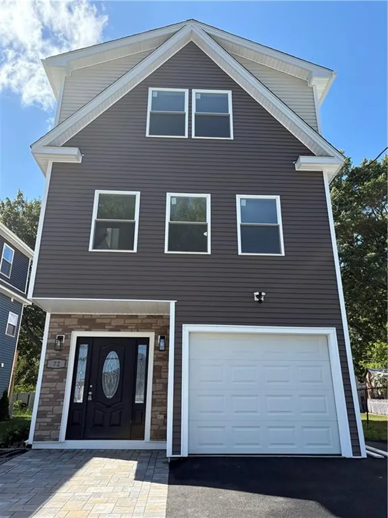 72 Job Street Providence RI 02904