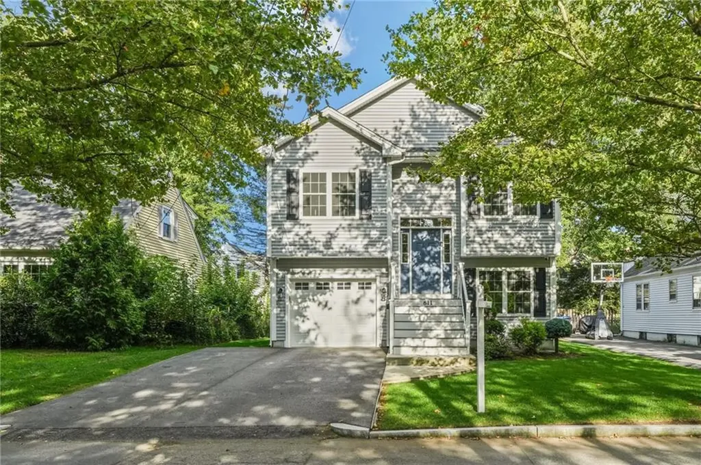 611 Pleasant Valley Parkway Providence RI 02908