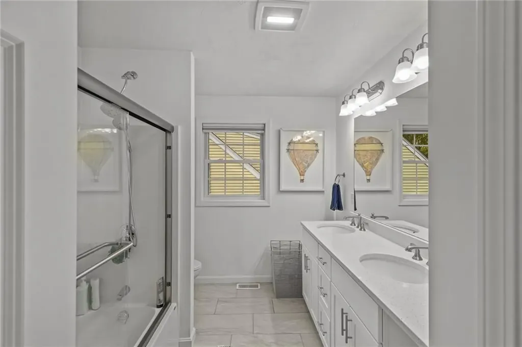 611 Pleasant Valley Parkway Providence RI 02908
