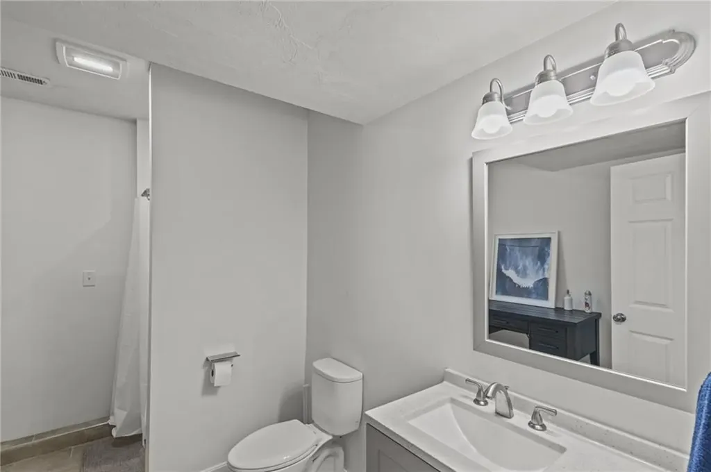 611 Pleasant Valley Parkway Providence RI 02908