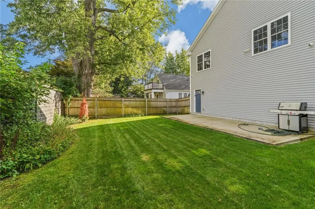 611 Pleasant Valley Parkway Providence RI 02908