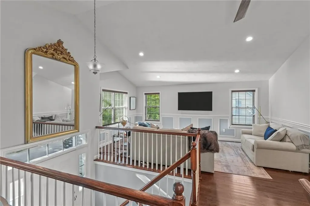 611 Pleasant Valley Parkway Providence RI 02908