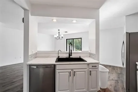 447 Stafford Road Tiverton RI 02878