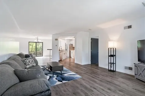 447 Stafford Road Tiverton RI 02878