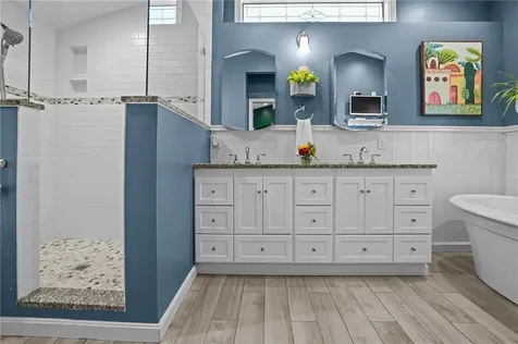 30 Eldredge Avenue East Greenwich RI 02818