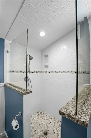 30 Eldredge Avenue East Greenwich RI 02818