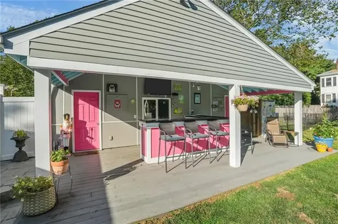 30 Eldredge Avenue East Greenwich RI 02818