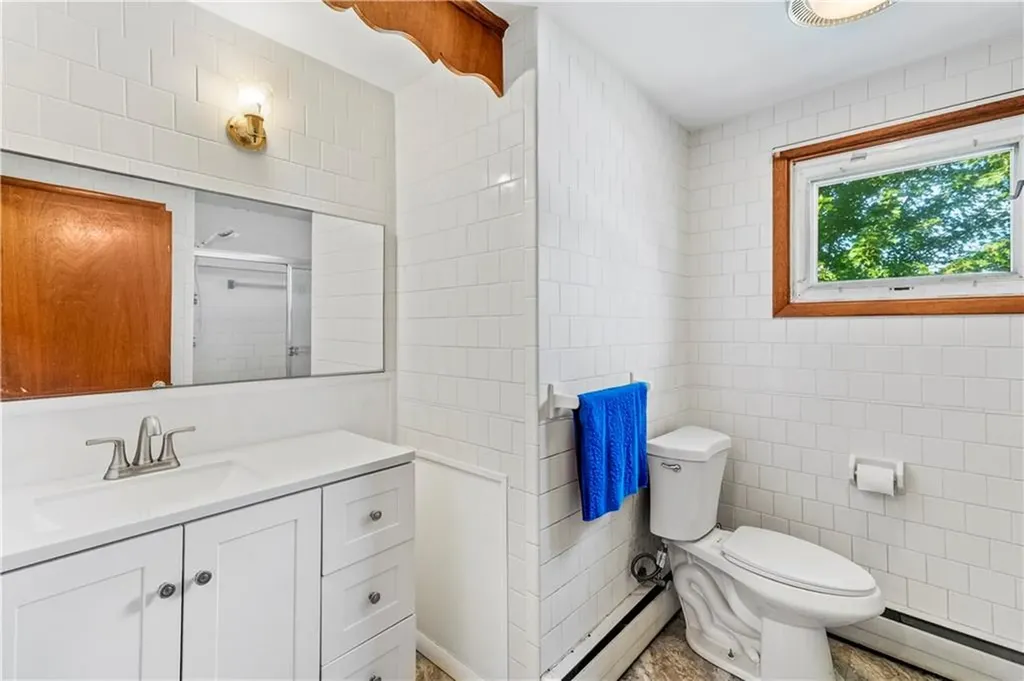 131 Woodland Avenue Cranston RI 02920