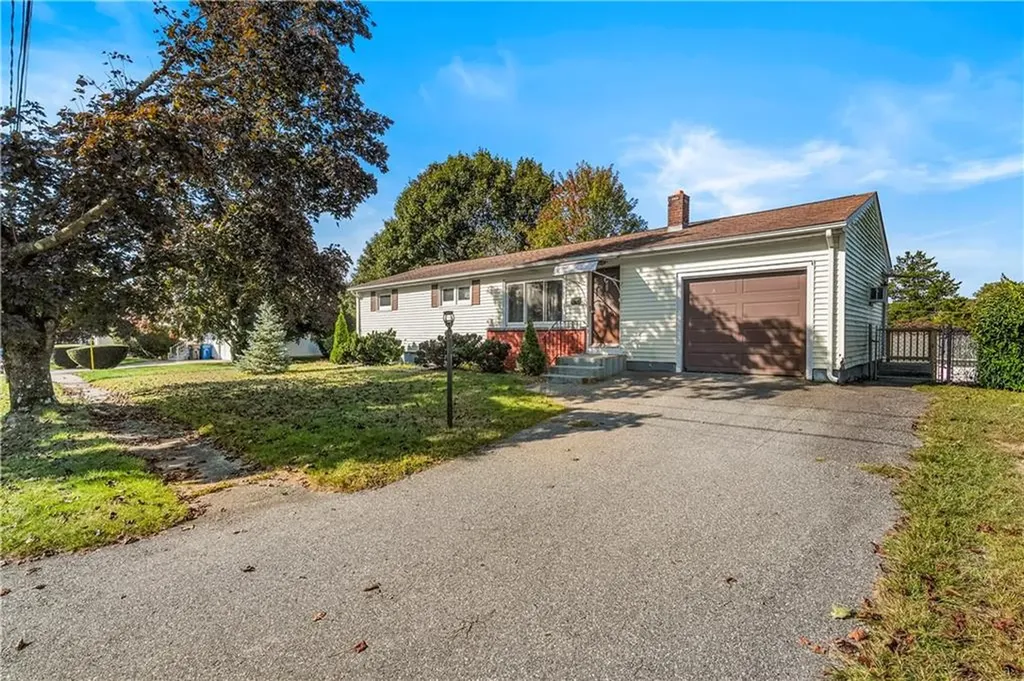131 Woodland Avenue Cranston RI 02920