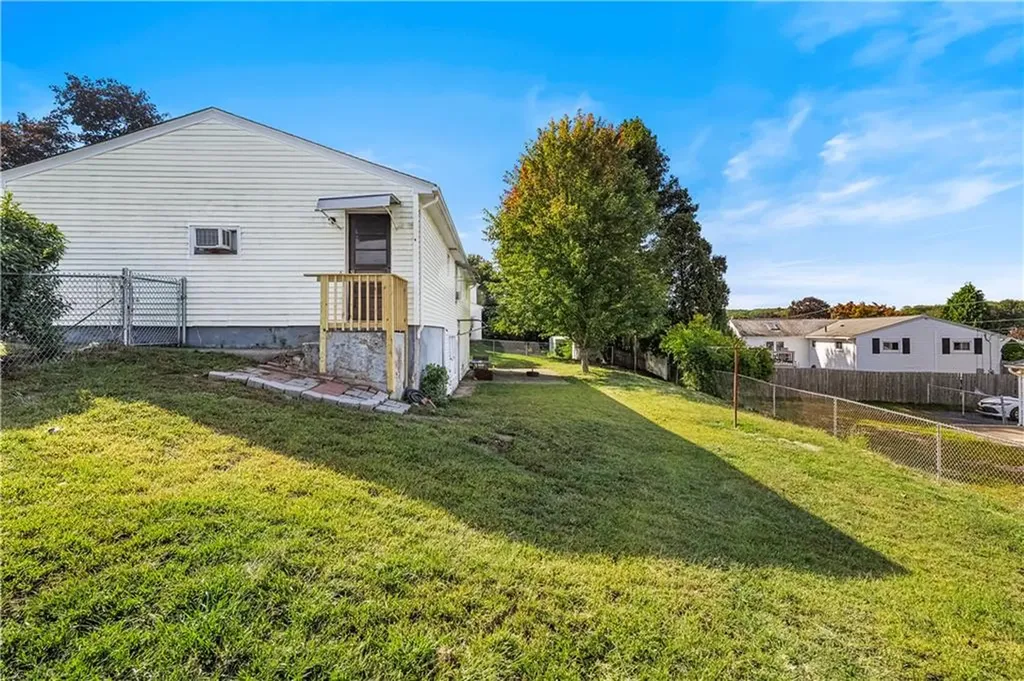 131 Woodland Avenue Cranston RI 02920