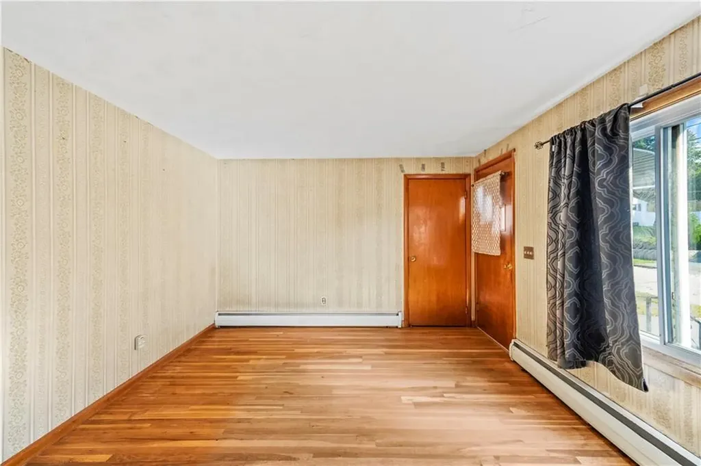 131 Woodland Avenue Cranston RI 02920