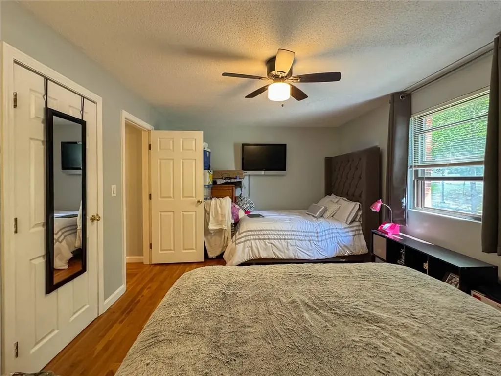 567 Smithfield Road North Providence RI 02904