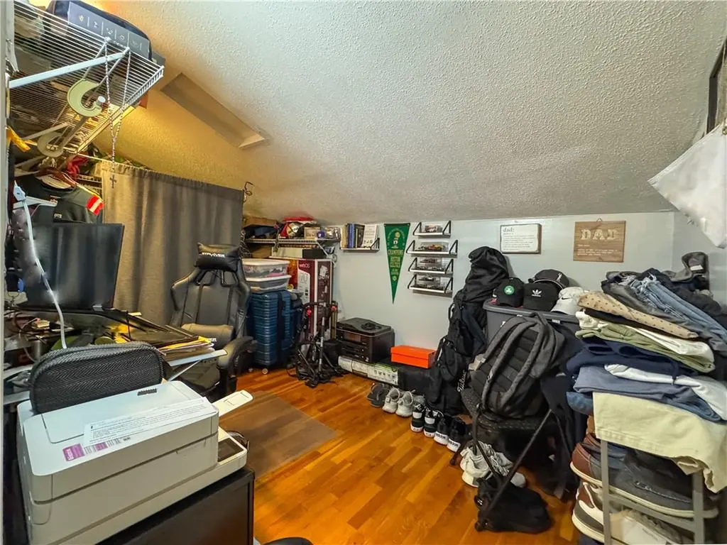 567 Smithfield Road North Providence RI 02904