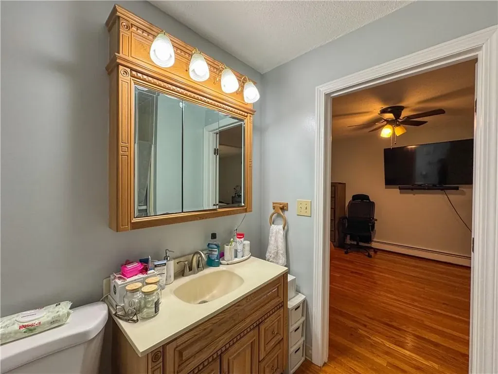 567 Smithfield Road North Providence RI 02904