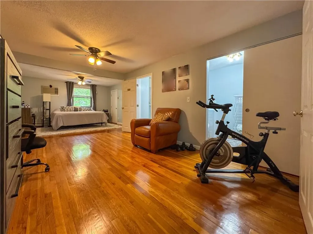 567 Smithfield Road North Providence RI 02904