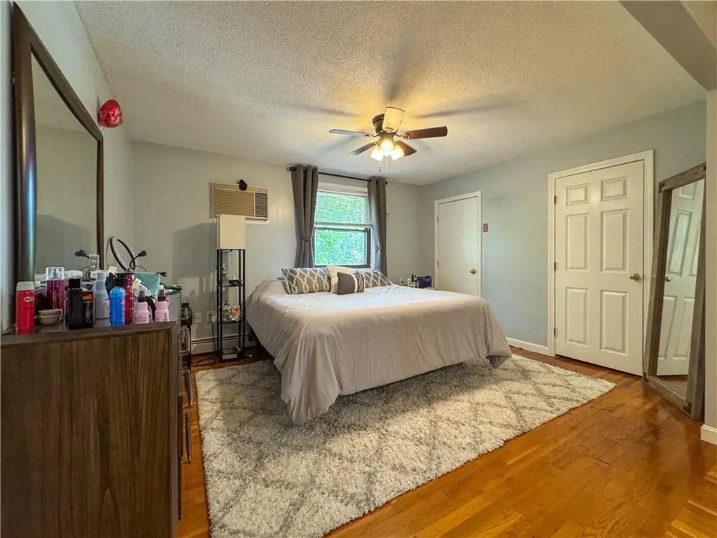 567 Smithfield Road North Providence RI 02904