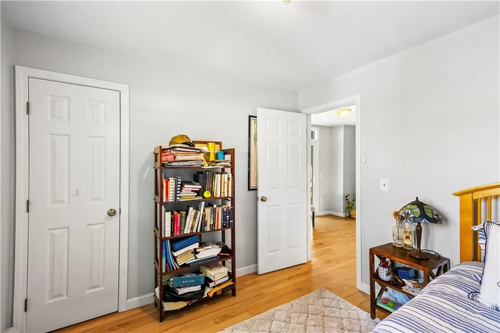 46 Thurston Avenue Newport RI 02840