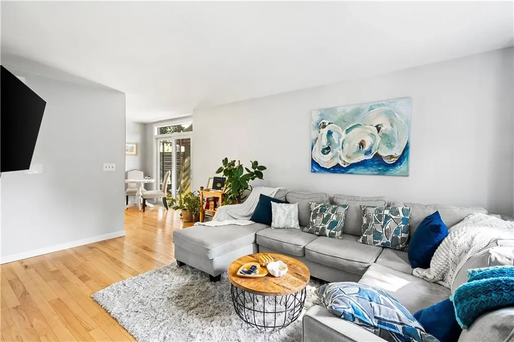46 Thurston Avenue Newport RI 02840