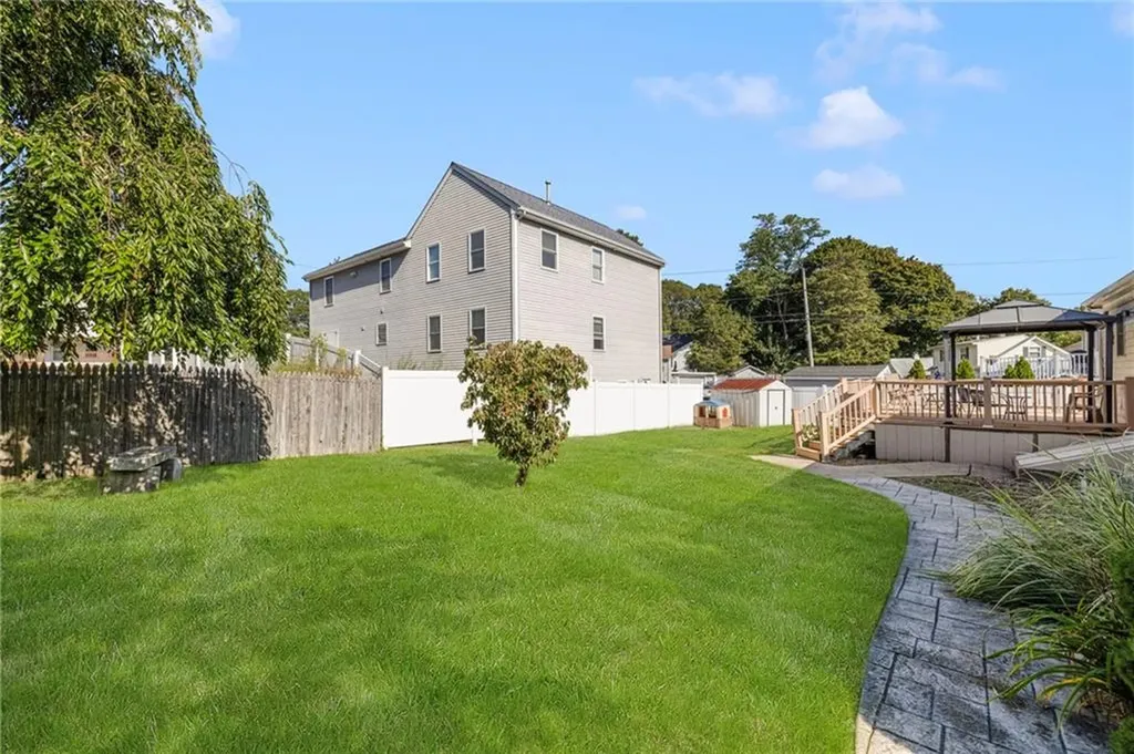 15 Anthony Street Warwick RI 02886