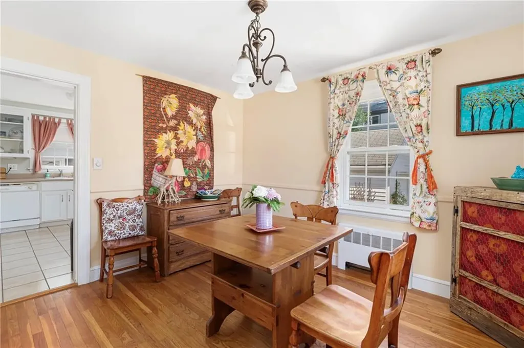 155 Evarts Street Newport RI 02840