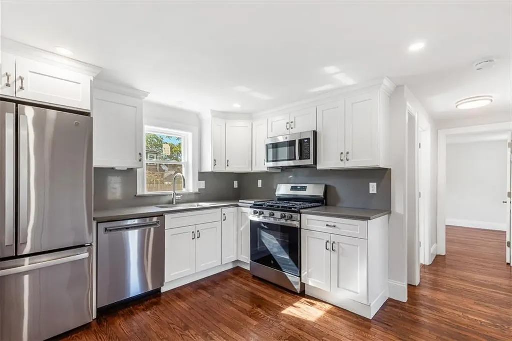 5 Taylor Court Cumberland RI 02864