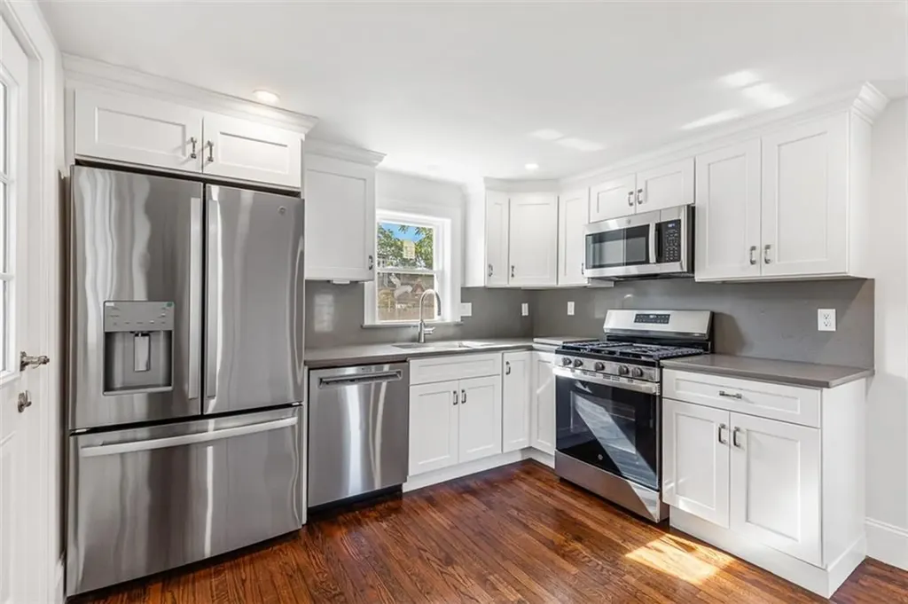 5 Taylor Court Cumberland RI 02864