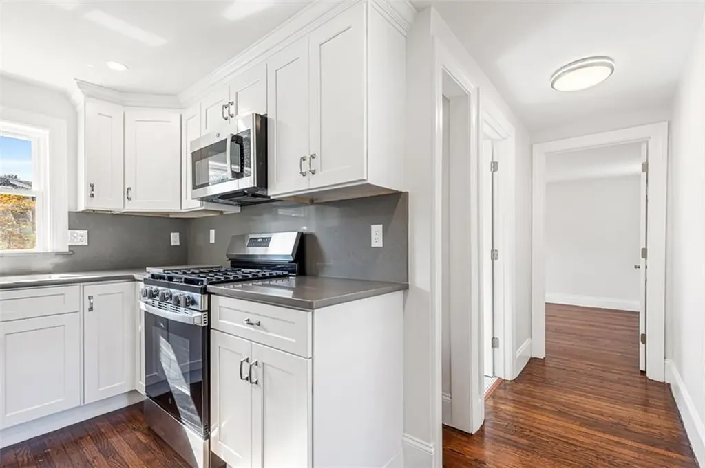 5 Taylor Court Cumberland RI 02864