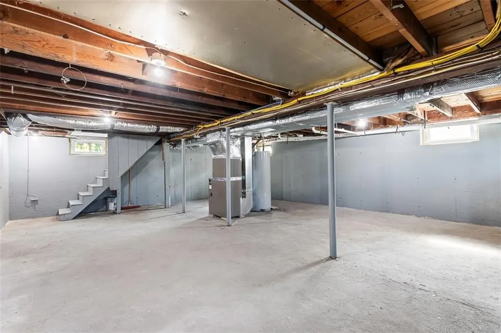 5 Taylor Court Cumberland RI 02864