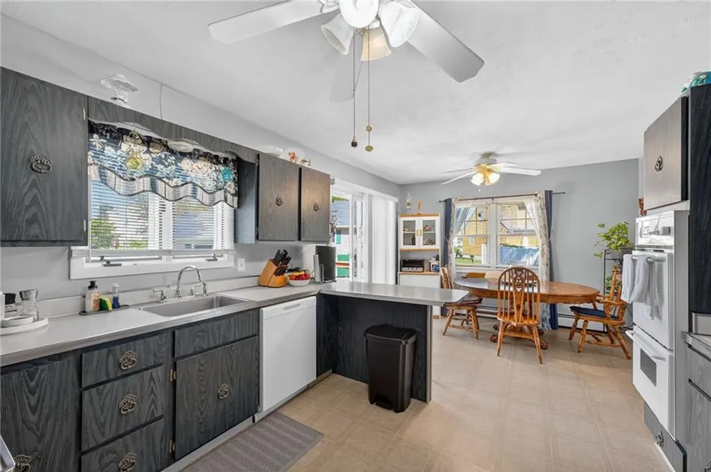 4 North Joseph Street Westerly RI 02891