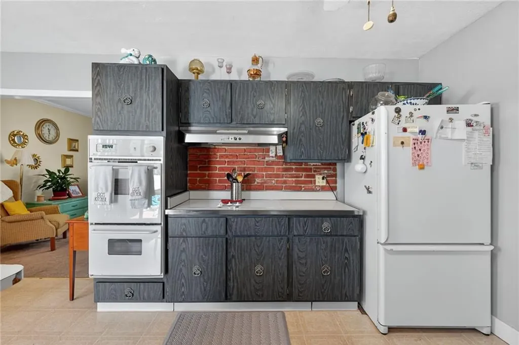 4 North Joseph Street Westerly RI 02891