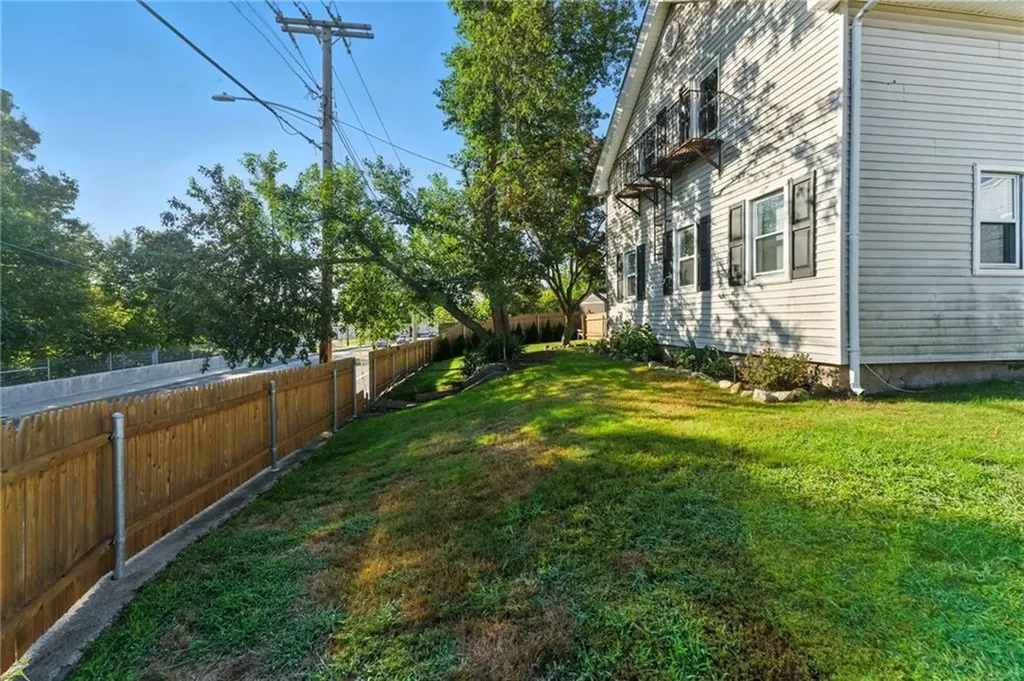 6 Roberts Street West Warwick RI 02893
