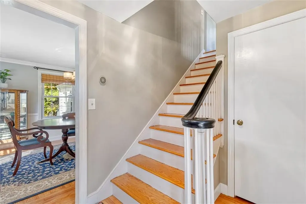 15 Stanhope Drive Barrington RI 02806