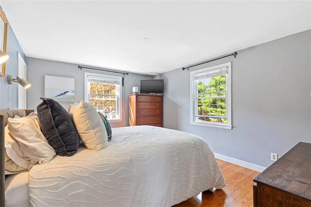 15 Stanhope Drive Barrington RI 02806