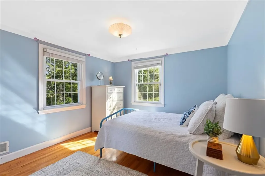 15 Stanhope Drive Barrington RI 02806