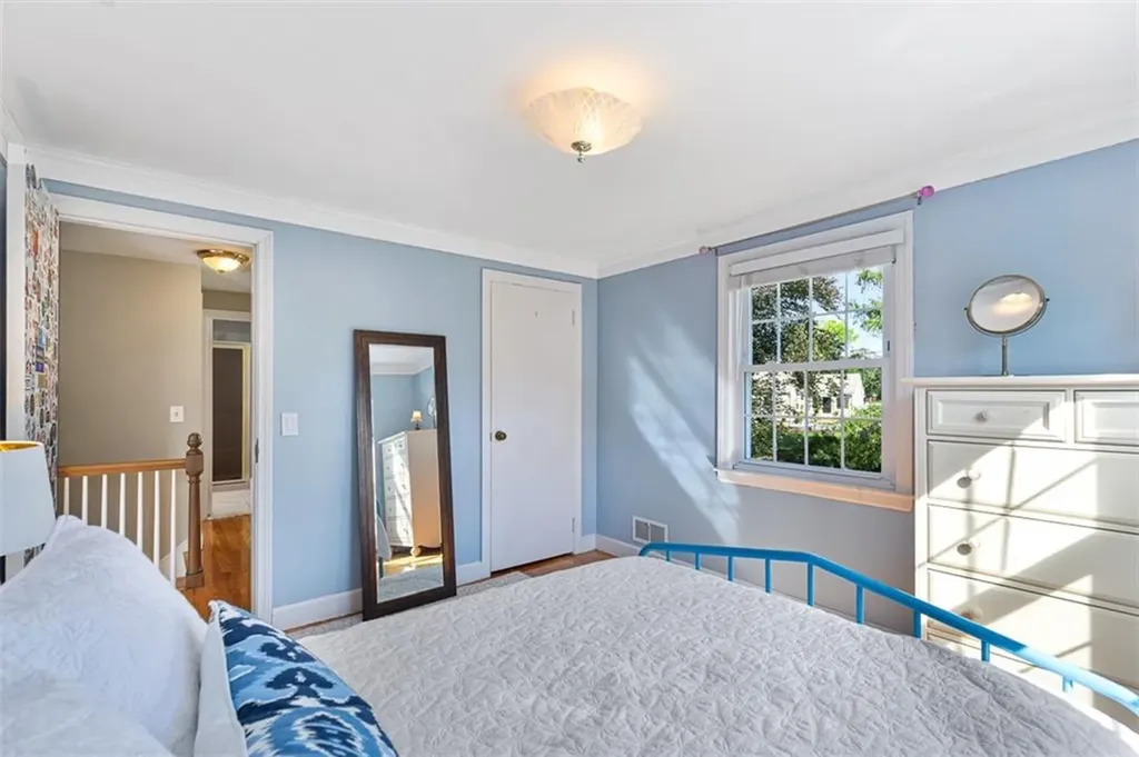 15 Stanhope Drive Barrington RI 02806