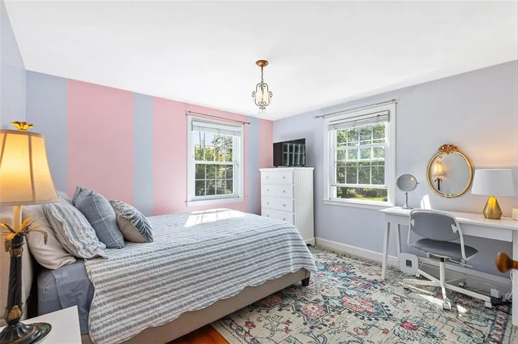 15 Stanhope Drive Barrington RI 02806